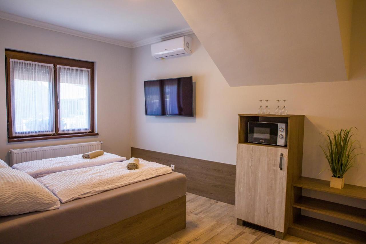 Kukorica Csarda Apartman Balatonujlak Экстерьер фото