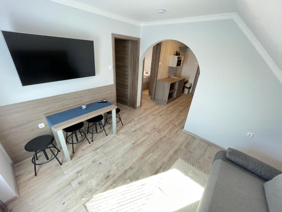 Kukorica Csarda Apartman Balatonujlak Экстерьер фото